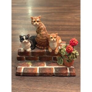 Lowell Davis Schmid 1989 Sun Worshippers Cats on Brick Wall Figurine